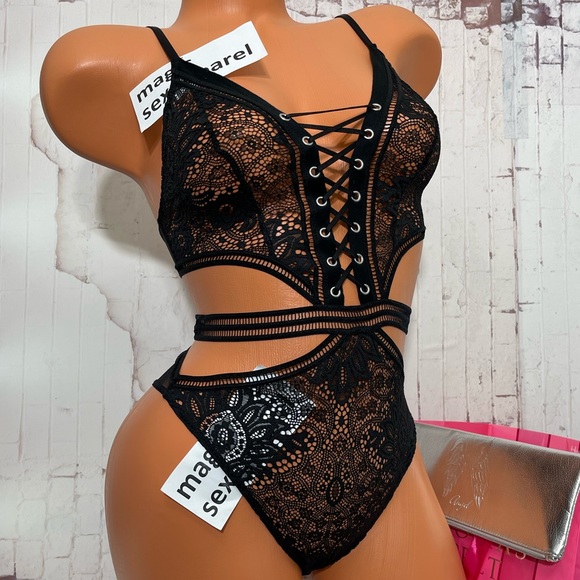 VS XS L VERY SEXY STRAPPY CAGED CUT OUT LACE UP BODYSUIT LINGERIE - Picture 1 of 2